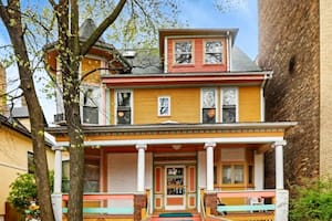 ¿Es esta la casa más fea de EE.UU.?: la famosa mansión "Candyland" de Chicago compite por el título