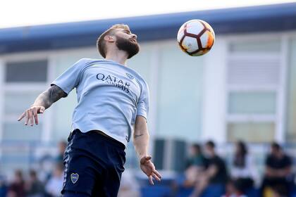 Otro regreso: Peruzzi no juega en Boca desde diciembre.