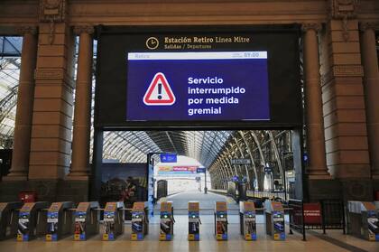 Estación de trenes de Retiro sin movimiento