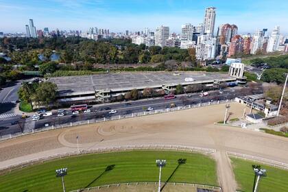 Estacionamiento del Hipódromo de Palermo en Dorrego y Libertador