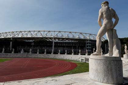 Estadio Olímpico, vacío por efecto del Coronavirus.