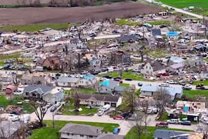 Los destrozos que ocasionó el tornado en Iowa