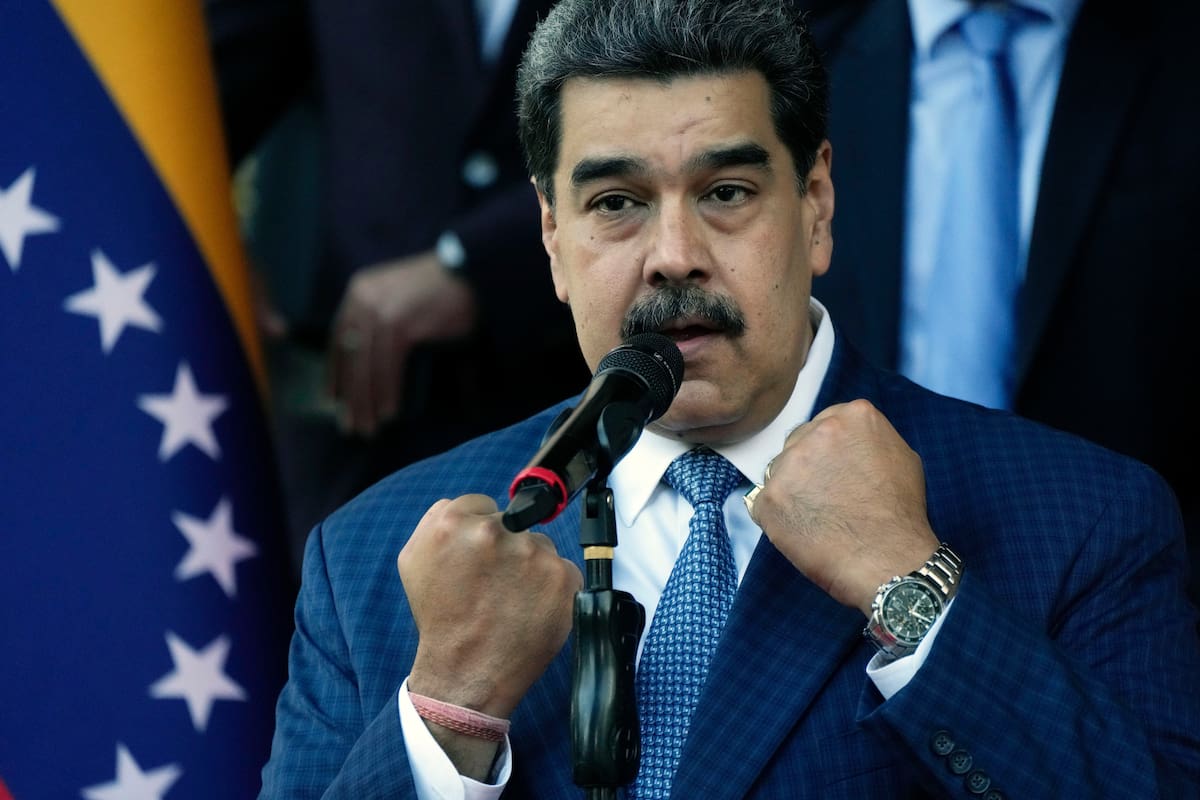 O famoso latino-americano que dividirá com Nicolás Maduro o Centro de Detenção Metropolitana do Brooklyn. “Eu tenho sorte.” O famoso latino-americano que dividirá com Nicolás Maduro o Centro de Detenção Metropolitana do Brooklyn. “Eu tenho sorte.”