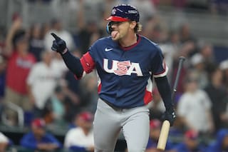 Estados Unidos vence 2-1 a República Dominicana y llega a su tercera final seguida del Clásico Mundial