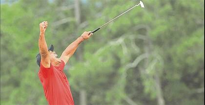 Estalla Tiger Woods, estalla el golf: después de las lesiones y mil turbulencias en su vida privada, vuelve a ganar un Major, otra vez en Augusta, como en 1997, 2001, 2002 y 2005