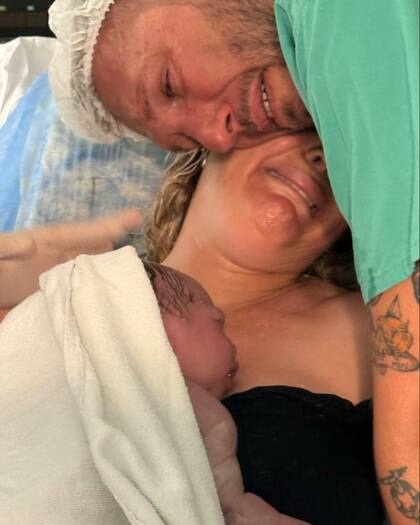 "Estamos desbordados de emoción", expresó la actriz en sus redes (Foto: Instagram @soymumi)