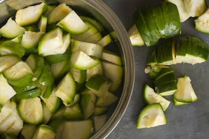 Estamos en plena temporada de zapallitos, alimento versátil, nutritivo y bajo en calorías, perfecto para incluir en una dieta equilibrada en todas las etapas de la vida