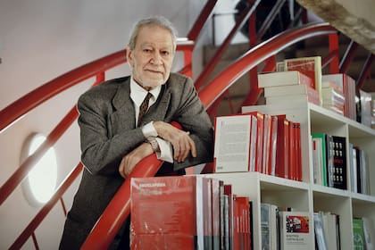 "Estamos en una época pospatriarcal, pero no estamos en una época posmachista", reflexiona Luigi Zoja.