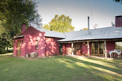 Estancia Los Patos recibe huéspedes en San Miguel del Monte.