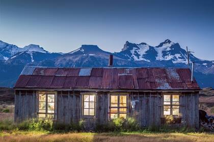 Estancia Nibepo Aike, puesto de la Laguna 3 de Abril. Santa Cruz.