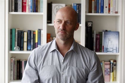 "En mis libros no hay fórmulas mágicas, están basados en ciencia y en experiencias", dice Estanislao Barchrach.