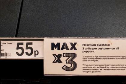 Estanterías vacías y un PIB peor que el de Rusia: 4 síntomas del mal momento que enfrenta la economía de Reino Unido
