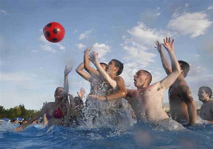 La tarde del lunes muchos aprovecharán para inaugurar la pileta