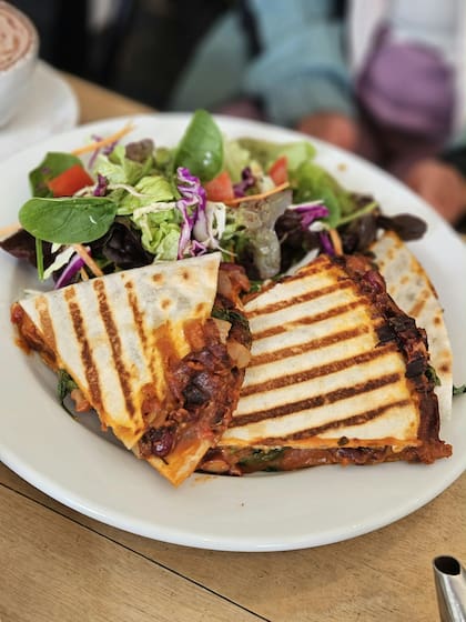 Estas opciones frías son ideales para comer durante los días de calor, ya que no es necesario encender el horno