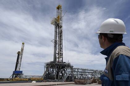 “Este año, el sector energético va a dar 6000 millones de dólares más que 2023, por lo que va a haber superávit de cuenta corriente”, sostuvo Arriazu