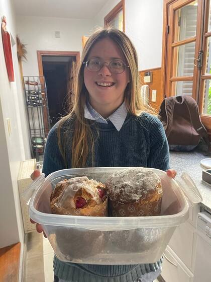 Este año, Jacinta está estudiando cocina y haciendo un curso de Pastelería Profesional en el IAG