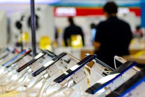 Este año las ventas de celulares en la Argentina serán un 30 por ciento menores a las de 2023, según estiman en el sector
