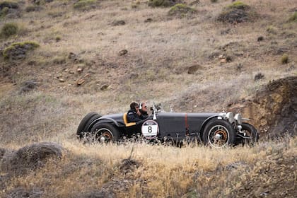 Este año los ganadores fueron Alejandro López y Gabriel Gourovich con un Mercedes 290
Sport C del año 1936