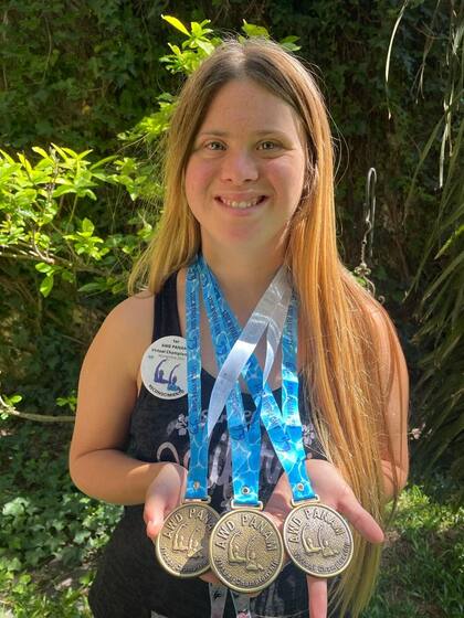 Este año obtuvo dos medallas de oro en el Mundial de los Estados Unidos, en las categorías de “solo libre” y “figuras”