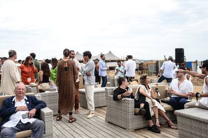 Este Arte celebra su décima edición en Pavilion Vik, José Ignacio