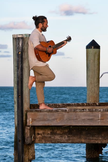 "Este disco me refleja porque habla de los conflictos cotidianos, que siempre son los más importantes", asume Diego Torres