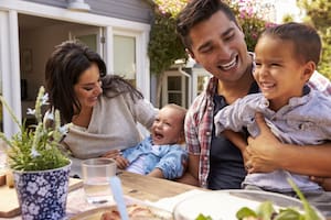 Las mejores frases para dedicar en Día del Padrino y la Madrina