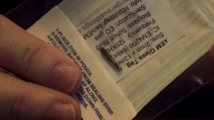 Este es uno de los chips que se ha puesto Lepht. Es pequeño pero en esa primera ocasión, el proceso fue sangriento