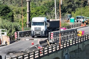 Este fin de semana se terminan los trabajos de reparación del puente entre Santa Fe y Santo Tomé