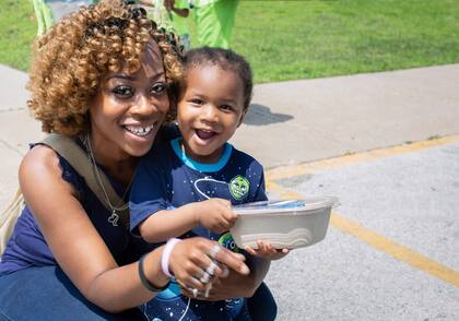 Este fin de semana Texas distribuirá alimentos gratuitos a las familias necesitadas en distintas localidades, solo deberán presentar su nombre, tamaño del grupo familiar y código postal de la residencia
