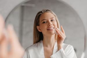 Una experta en cosmética explica el paso a paso para hacerla en casa