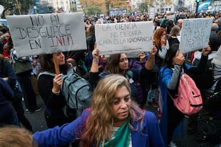 Comenzó un paro de trabajadores del INTA en rechazo al decreto que reforma el organismo