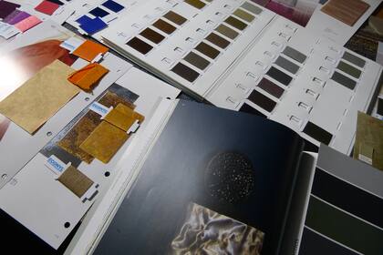 Este material es utilizado para generar nuevos textiles tanto para indumentaria como para desarrollar alfombras.