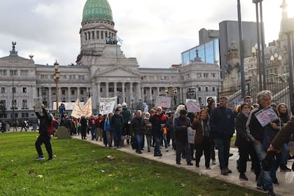 Este miércoles marcharán jubilados, colectivos feministas y trabajadores del Garrahan.