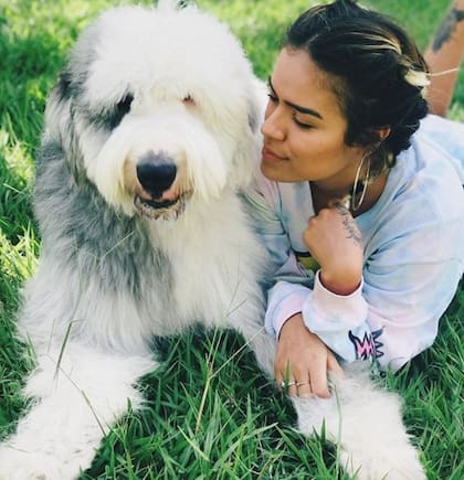 Este pastor inglés estuvo en la vida de Karol G e durante los últimos cinco años.