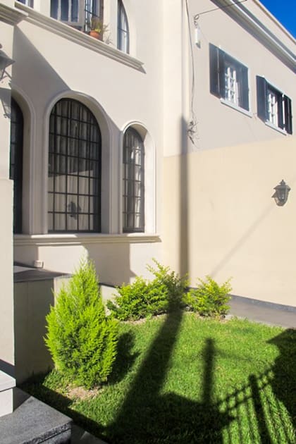 Este patio no aprovechaba el espacio vacío, lo cual hacía que el lugar se viera más chico.