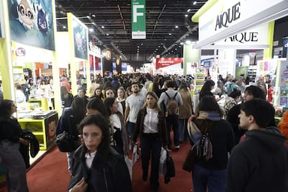 Este sábado hubo filas para comprar libros