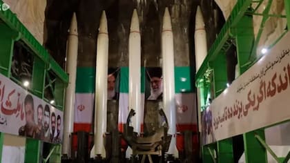 Este sería un sitio de preparación de misiles en una de las "ciudades de misiles" subterráneas de los Cuerpos de la Guardia Revolucionaria Islámica (CRGI).