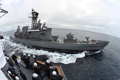 Este viaje de instrucción se extiende durante 153 días, con 107 jornadas en altamar y 46 en distintos puertos