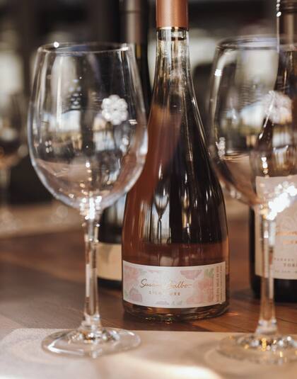 Este vino rosado de Susana Balbo es ideal para refrescar los días más cálidos