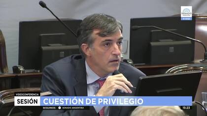 Esteban Bullrich dijo que por su enfermedad debe “aprender a hablar de nuevo”