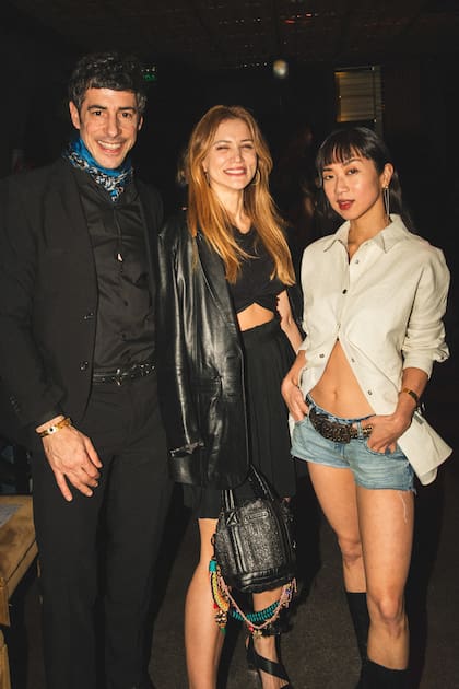 Esteban Lamothe, Bárbara Lombardo y Débora Nishimoto