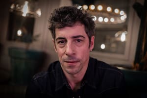 Esteban Lamothe: por qué es la “esperanza de los comunes” y el demente recuerdo de las presencias en boliches