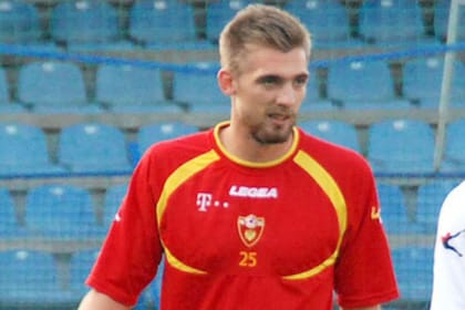 Esteban Saveljich, con la camiseta de Montenegro