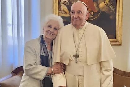 Estela de Carlotto y el papa Francisco
