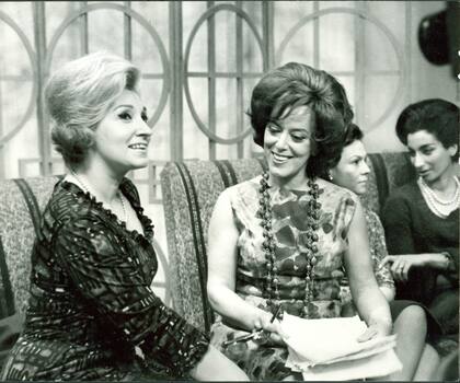 Estela de Richards y Susy Kent en La hora de la mujer