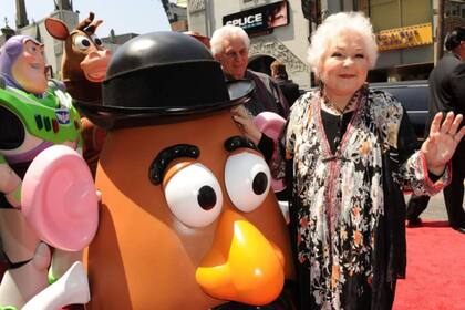 Estelle Harris le puso la voz a la señora Cara de Papa en Toy Story, otro de los personajes por el que será recordada por el público