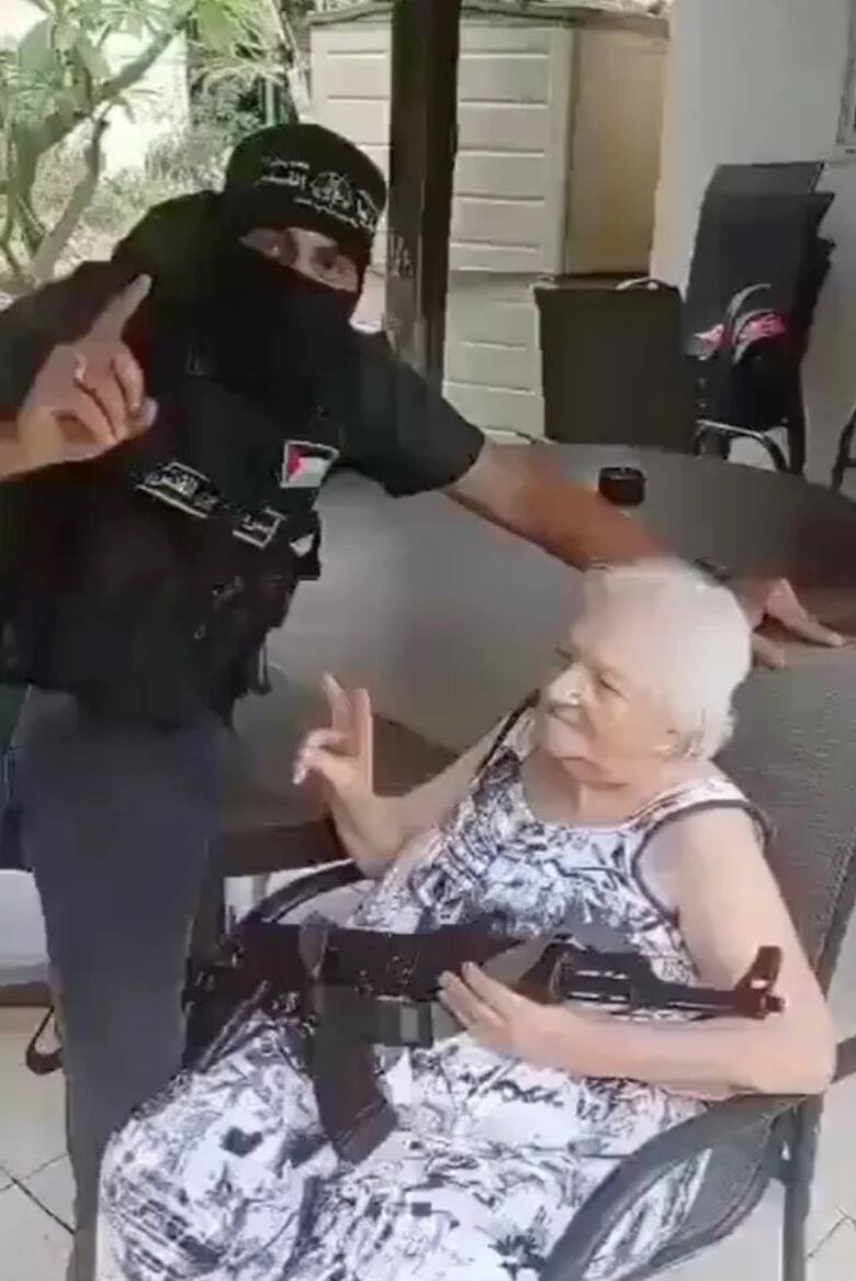 ester-cunio-con-un-terrorista-de-hamas-el-dia-del-NOHGB6I5INEARJKNWLLLWSBAQA