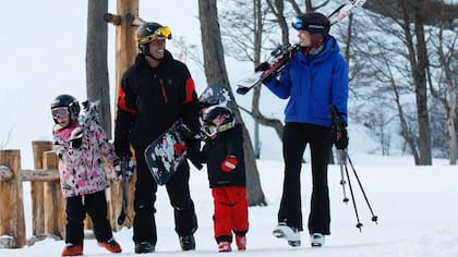 Estevanez y su familia disfrutan de la nieve