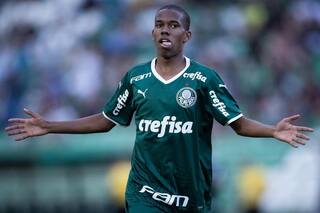 Brasil anda mal, pero siempre tiene a mano un chico que pinta como para crack: quién es Estevão