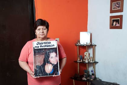 Esther Robledo atravesó un largo juicio; el asesino de su hijo fue condenado; hoy teme que exija la custodia de sus nietos cuando salga en libertad
